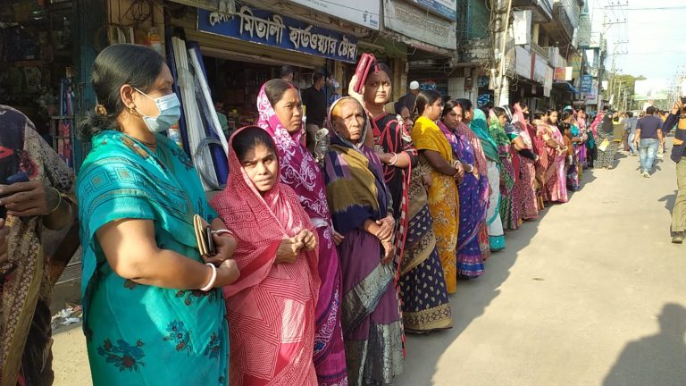 দীপু হত্যার প্রতিবাদে খাগড়াছড়িতে মানববন্ধন ও প্রতিবাদ সভা