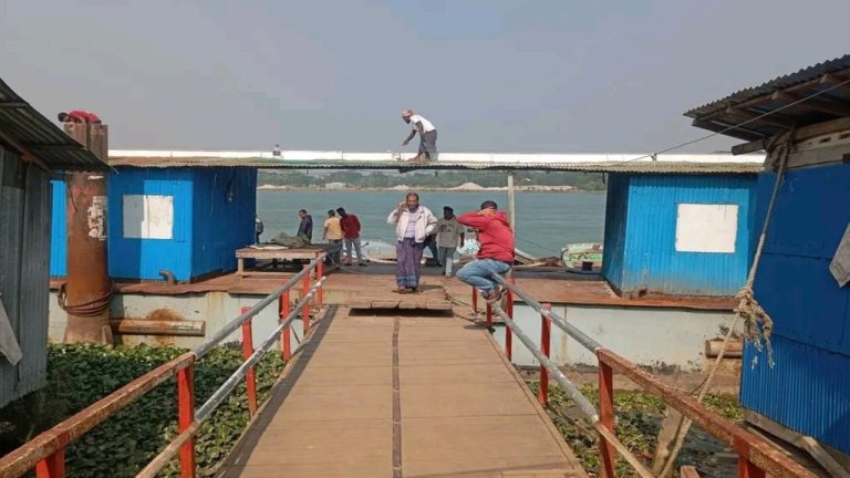 ওসমান হাদির নামে নলছিটি লঞ্চ টার্মিনালের নামকরণ