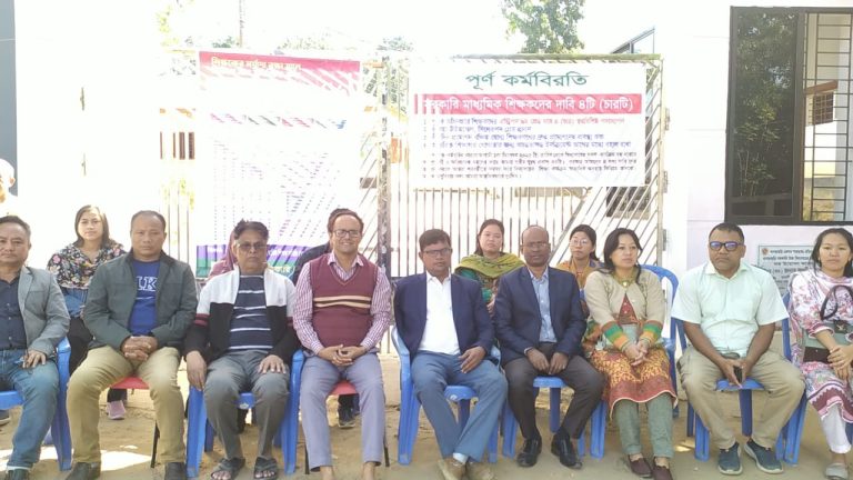 খাগড়াছড়িতে সরকারি মাধ্যমিক শিক্ষকদের কর্মবিরতি শুরু, বার্ষিক পরীক্ষায় ব্যাঘাত