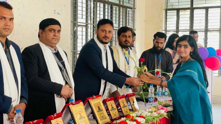 ইবিতে মেহেরপুর স্টুডেন্ট ডেভেলপমেন্ট অ্যাসোসিয়েশনের নবীনবরণ ও বিদায় সংবর্ধনা অনুষ্ঠিত