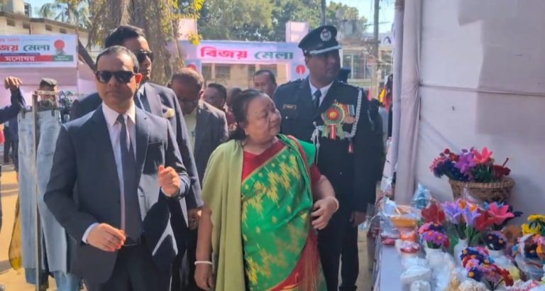 খাগড়াছড়িতে ৩ দিন দিনব্যাপী বিজয় মেলার শুভ উদ্বোধন