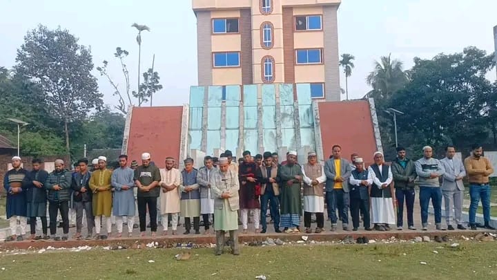 কুলাউড়ায় শহীদ শরীফ ওসমান হাদির গায়েবানা জানাজা অনুষ্ঠিত