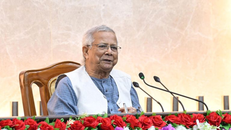 ঐতিহাসিক দায়িত্ব পালনে প্রস্তুত থাকতে এসপিদের প্রতি প্রধান উপদেষ্টার আহ্বান