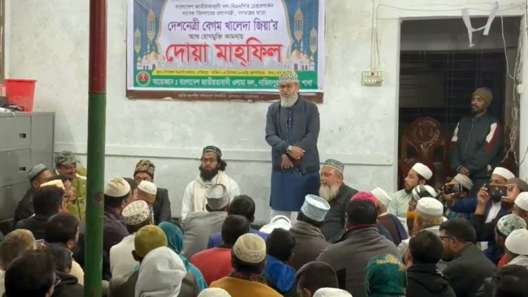 বেগম খালেদা জিয়ার জন্য মাসুদ সাঈদীর দোয়া