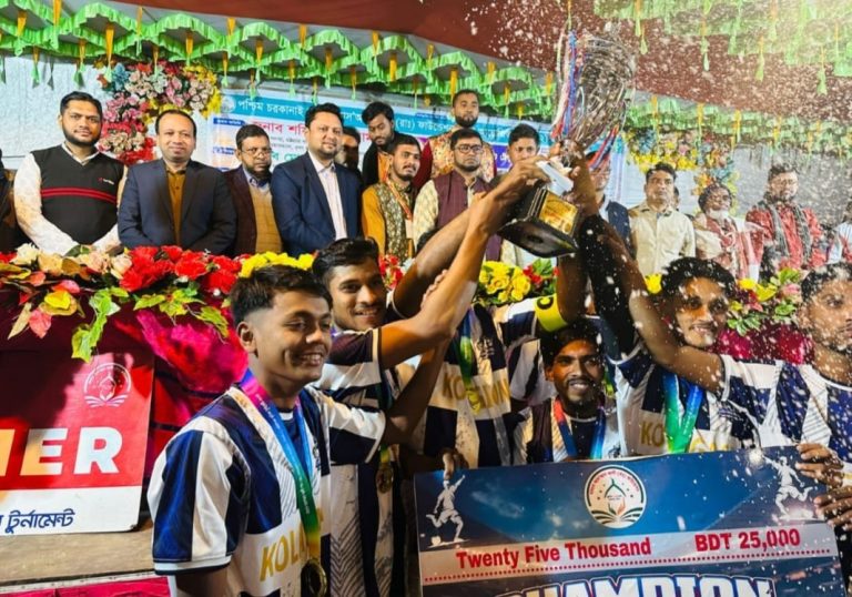 পটিয়ার চরকানাই-এ অলনাইট ফুটবল টুর্নামেন্ট সম্পন্ন