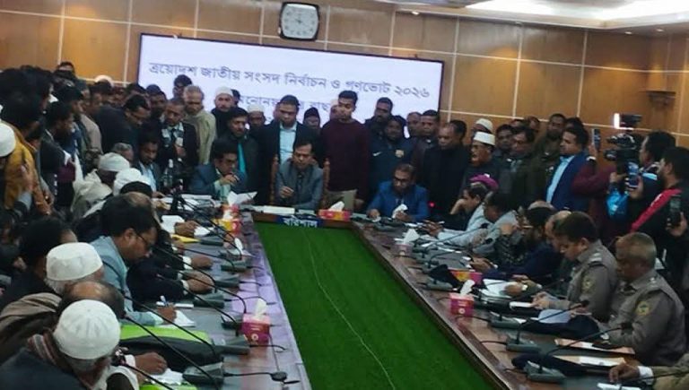 বরিশালে প্রথম ধাপে তিনটি আসনে ২ প্রার্থীর মনোনয়ন বাতিল, স্থগিত ২