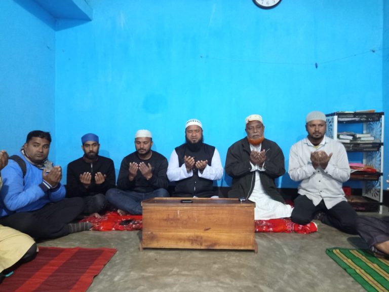 নীলফামারীতে খালেদা জিয়ার আত্মার মাগফেরাত কামনায় দোয়া ও মিলাদ মাহফিল