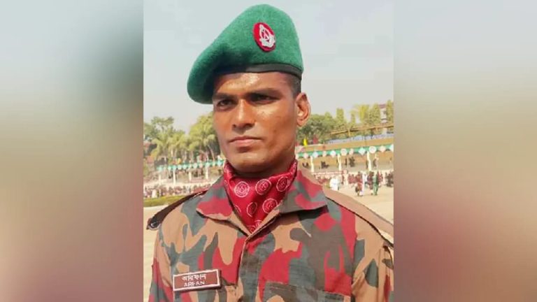 ফেলানীর ছোট ভাই বিজিবি সদস্য হিসেবে শপথ, দেশের সীমান্ত রক্ষার অঙ্গীকার