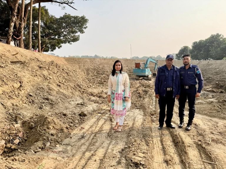 সদরপুরে কৃষি জমি থেকে অবৈধভাবে মাটি কাটায় ৫০ হাজার টাকা জরিমানা