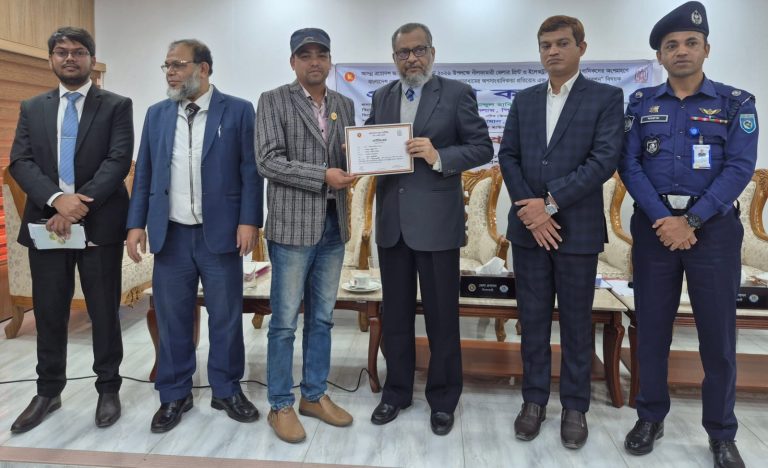 নীলফামারীতে নির্বাচনকালীন সাংবাদিকতা বিষয়ক প্রশিক্ষণ কর্মশালা