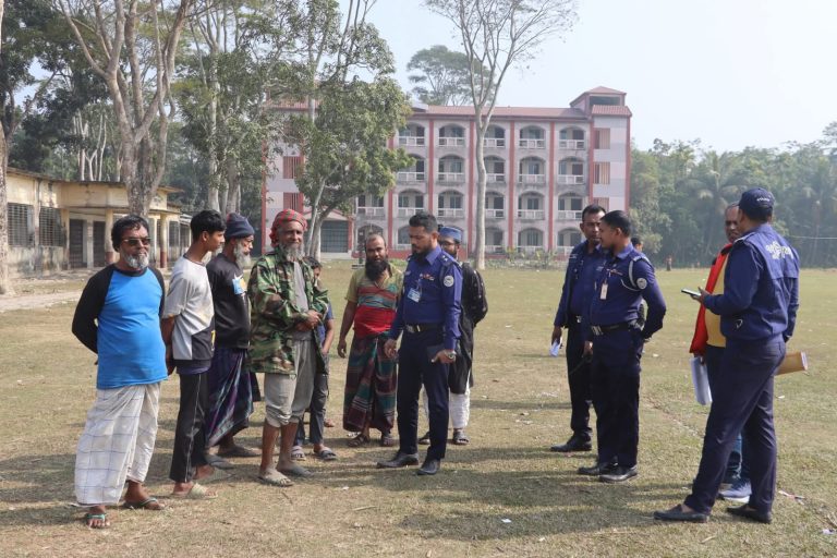 পিরোজপুরে জাতীয় সংসদ নির্বাচন ঘিরে জেলা পুলিশের কঠোর নিরাপত্তা ও শান্তি রক্ষা কর্মপরিকল্পনা