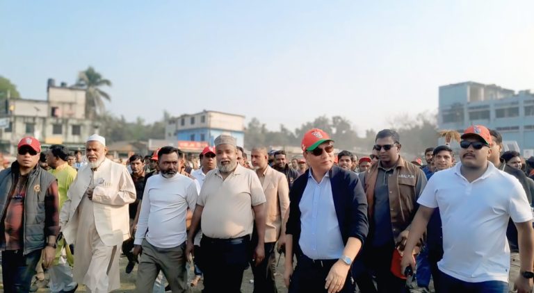 জাতীয় নির্বাচন সামনে রেখে বকশীগঞ্জে বিএনপির শক্তিশালী গণমিছিল