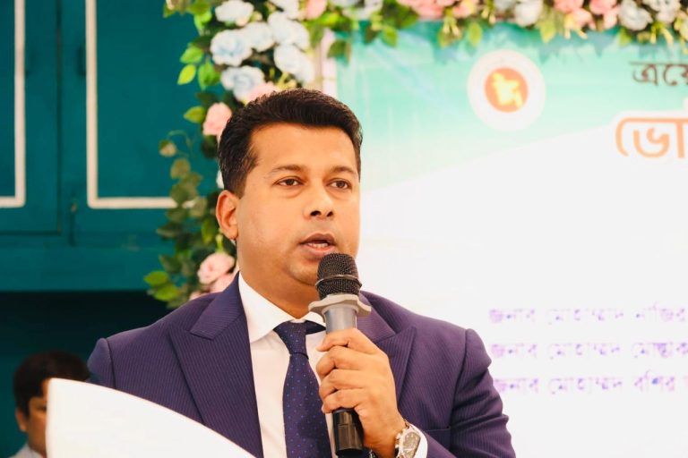 নির্বাচনের দিন আর কোনো সতর্কতা নয়, সরাসরি আইনানুগ ব্যবস্থা: চট্টগ্রাম ডিসি