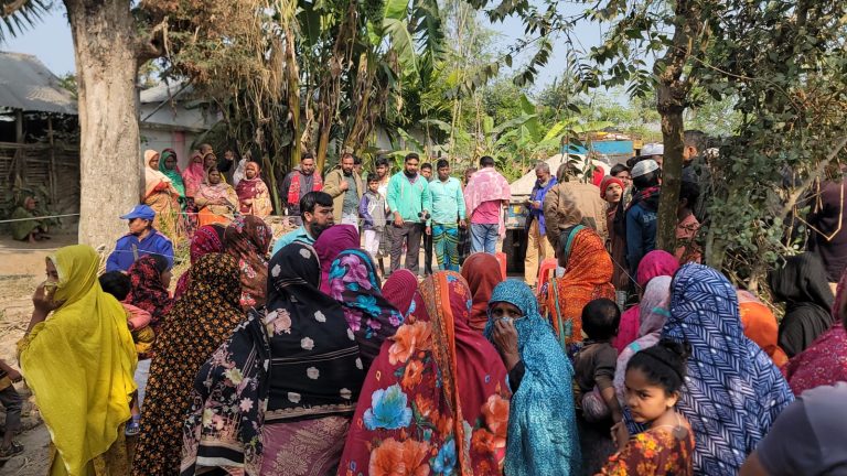 সিংড়ায় বালির ট্রাকের নিচে চাপা পড়ে কিশোর নিহত
