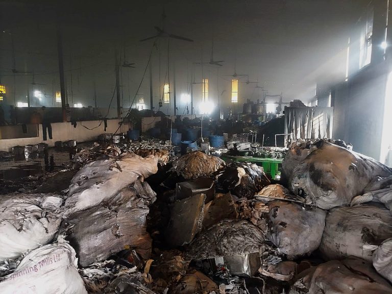 ভৈরবে পাদুকা মার্কেটে জোতার সোল কারখানায় ভয়াবহ আগুন