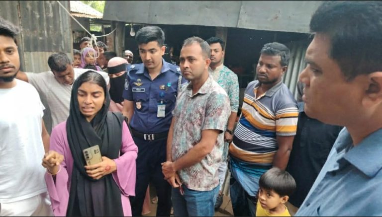 সোনারগাঁয়ে স্বামীর বিরুদ্ধে যৌতুকের দাবিতে স্ত্রীকে হত্যার অভিযোগ, স্বামী পলাতক 