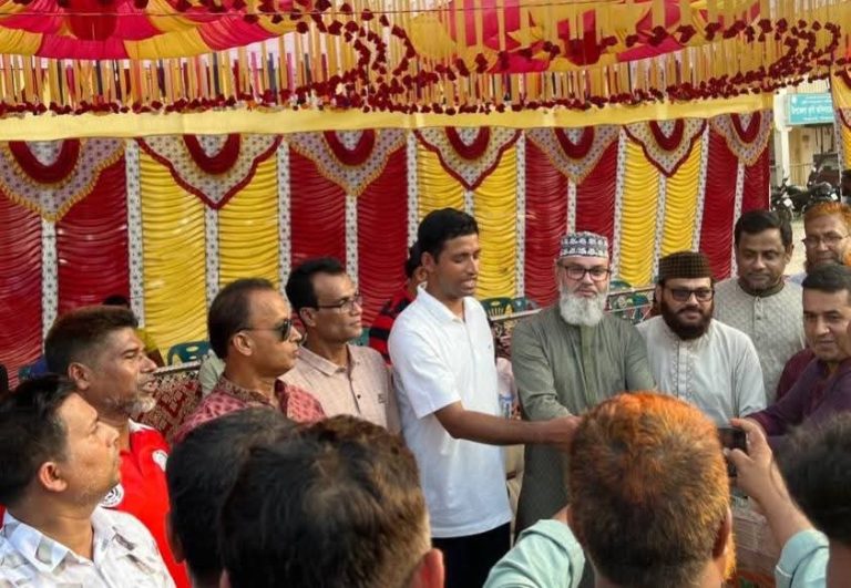 জিয়ানগরে স্বাধীনতা দিবসের ক্রীড়া প্রতিযোগিতায় পুরস্কার বিতরণ অনুষ্ঠানে এমপি মাসুদ সাঈদী