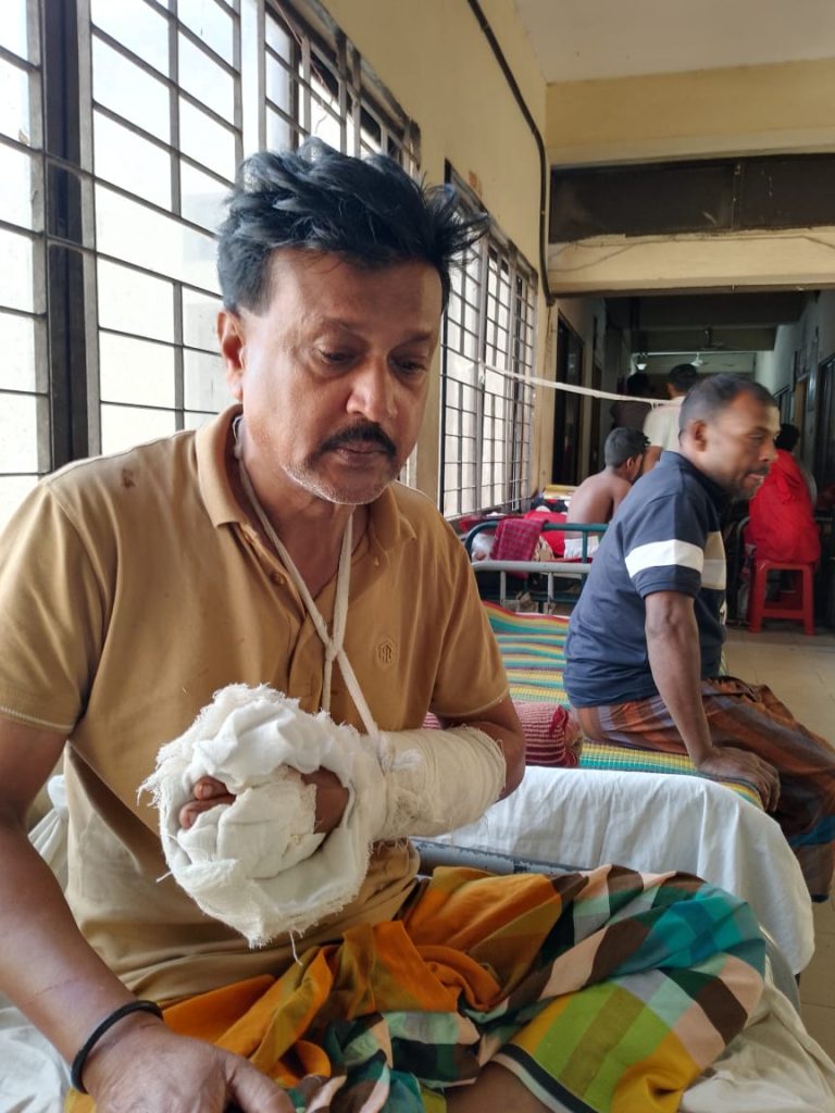 পূর্ব শত্রতার জেরে নাগরপুরে আওয়ামী সন্ত্রাসীদের হাতে জেলা জাসাস নেতাসহ ৬জন আহত