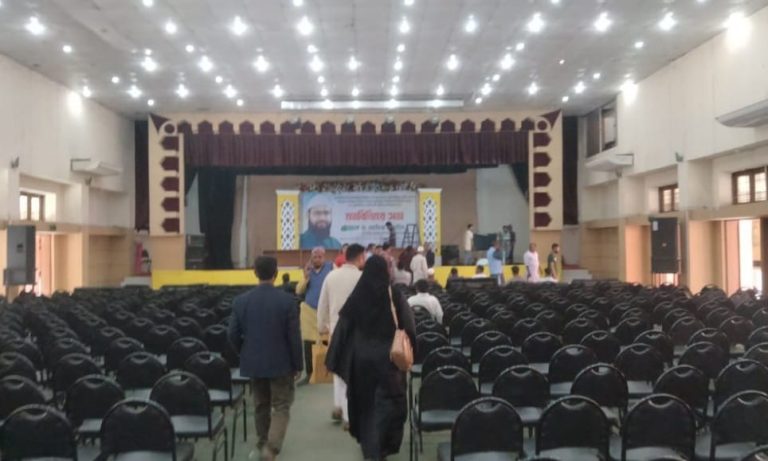 অডিটোরিয়াম ভাড়া পরিশোধ না করায় এনসিপি কুড়িগ্রাম জেলা শাখাকে পৌরসভার চিঠি