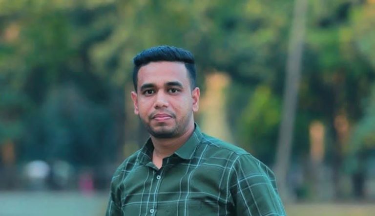 ছেলের শরীরে মায়ের কিডনি: সফল অস্ত্রোপচারে নতুন জীবন পেলেন শিমুল!