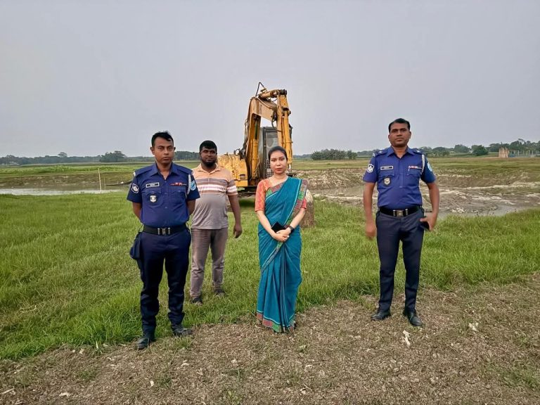 সদরপুরে তিন ফসলি জমির মাটি কাটায় মোবাইল কোর্টের অভিযান, ১ লাখ টাকা জরিমানা