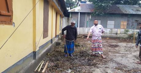 কুড়িগ্রাম সদর উপজেলা এসিল্যান্ডের বিরুদ্ধে মাইকিং ছাড়াই ‘গোপন’ নিলামের অভিযোগ