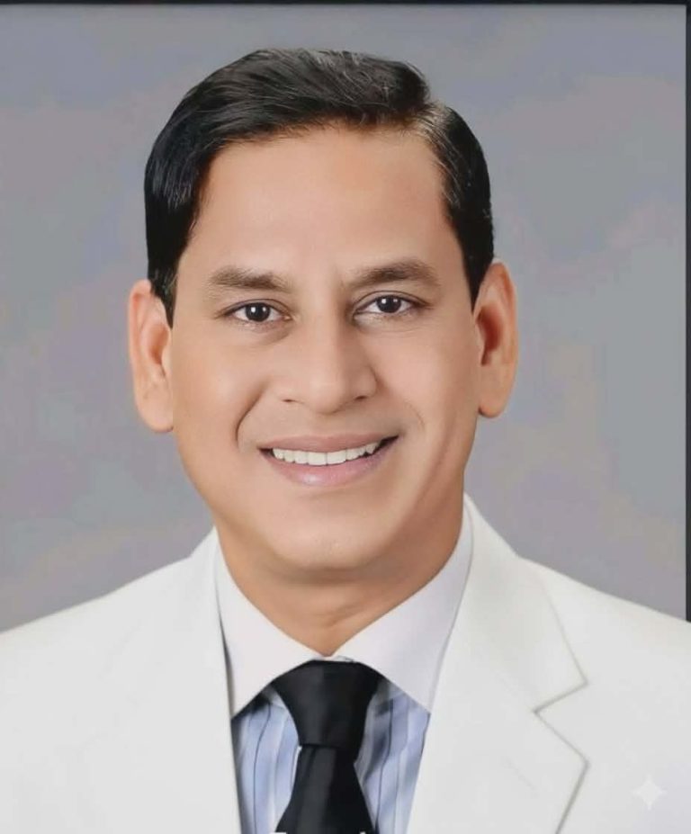 বরগুনায় তৃণমূল নেতাদের চাপ: অ্যাডভোকেট আব্দুল হালিমের বহিষ্কারাদেশ প্রত্যাহারের দাবি জোরালো