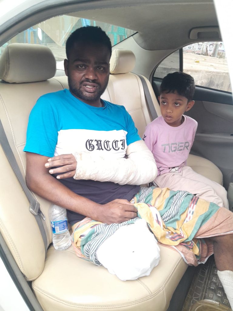 চাঁদার দাবিতে কৃষকদল নেতার পা ভেঙে দেওয়ার অভিযোগ ছাত্রদল নেতার বিরুদ্ধে