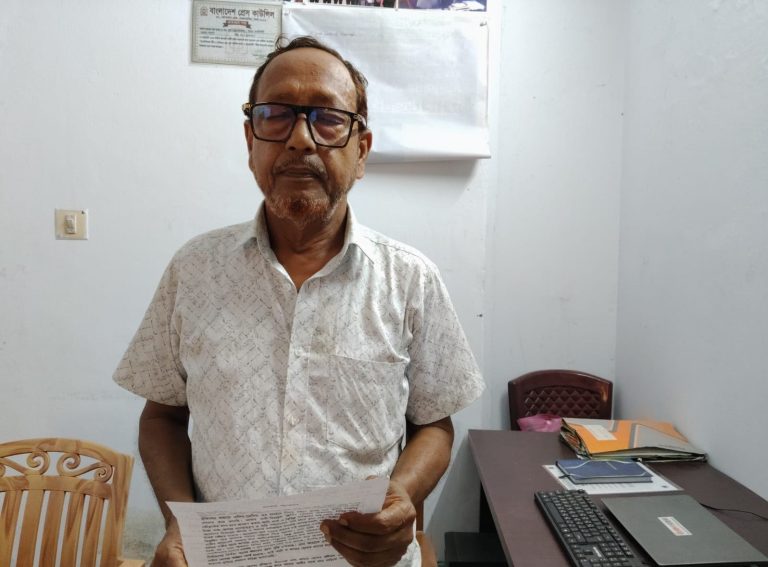 ঝালকাঠিতে বিএনপি সভাপতির বিরুদ্ধে মানহানির অভিযোগে সংবাদ সম্মেলন, পাল্টাপাল্টি বক্তব্য