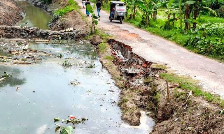 রাজাপুরে অপরিকল্পিত খাল খননে সড়ক ধস, দুর্ভোগে জনসাধারণ