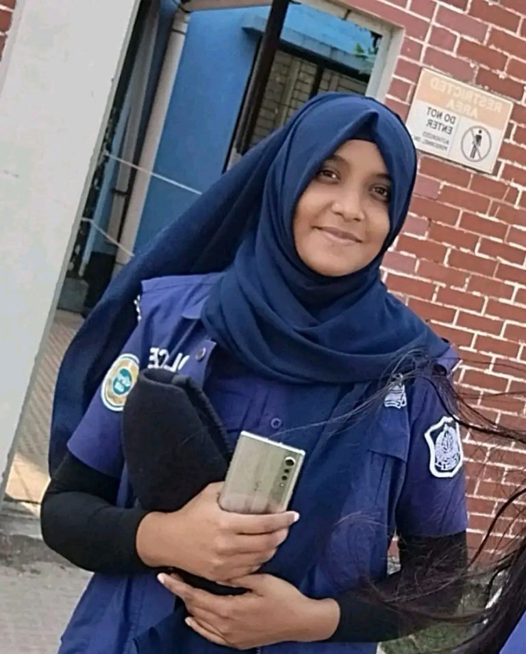 কলাপাড়ায় ভাড়া বাসা থেকে নারী পুলিশ সদস্যের মরদেহ উদ্ধার: স্বামী ও সন্তান পুলিশ হেফাজতে