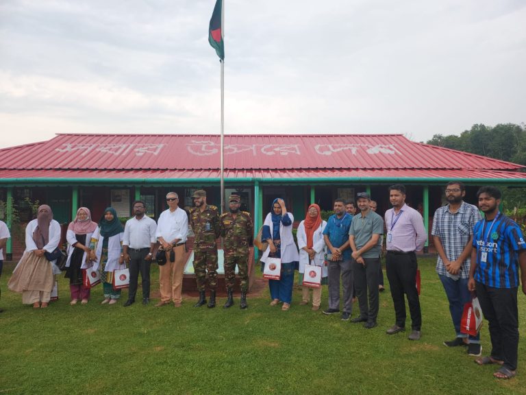 খাগড়াছড়ি রিজিয়নের মহালছড়ি জোনের চক্ষু ক্যাম্প অনুষ্ঠিত 