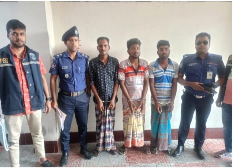 গাজীপুরে মুদি দোকানি কুলসুম আক্তার হত্যার রহস্য উদঘাটন, রংপুর থেকে ৩ জন আটক