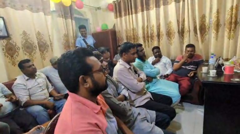 মিথ্যা মামলা প্রত্যাহার ও শিশু নির্যাতনের প্রতিবাদে রাজশাহীতে মানববন্ধনের ঘোষণা