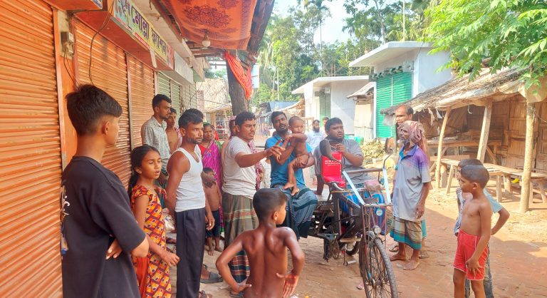 ধান সিদ্ধের তাফালে গরম পানিতে পড়ে শিশুর দগ্ধ, পরিবারের অসাবধানতাকে দায়ী প্রত্যক্ষদর্শীদের
