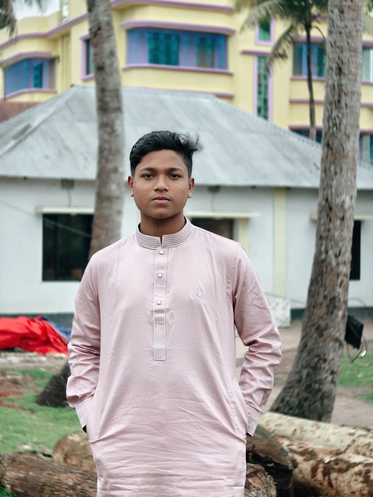 সেনবাগে স্কুলছাত্র ফাহিম হত্যা: থানায় মামলা, গ্রেপ্তার ১