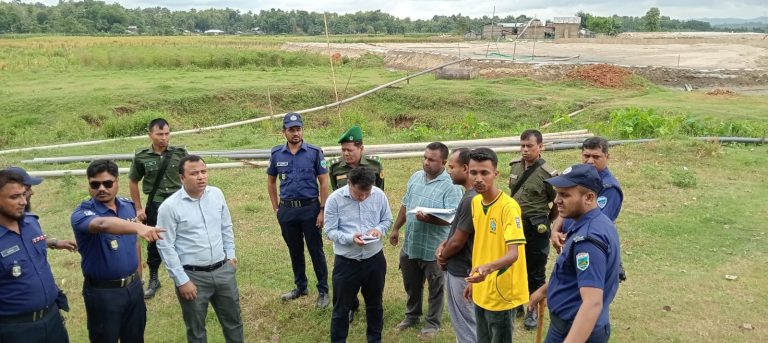 বাঘাইছড়িতে অবৈধ বালু উত্তোলনের বিরুদ্ধে অভিযান, দুইজনকে জরিমানা