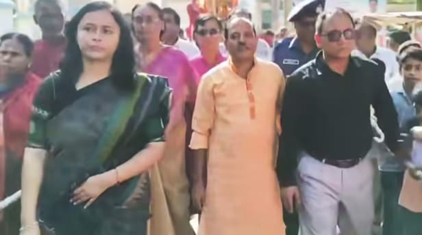 নাটোরে বর্ণাঢ্য আয়োজনে শ্রী শ্রী জগন্নাথদেবের রথযাত্রা উৎসব